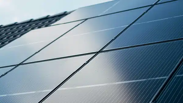 zonnepanelen delen met de buren